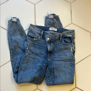 Blue Distressed Women Jeans